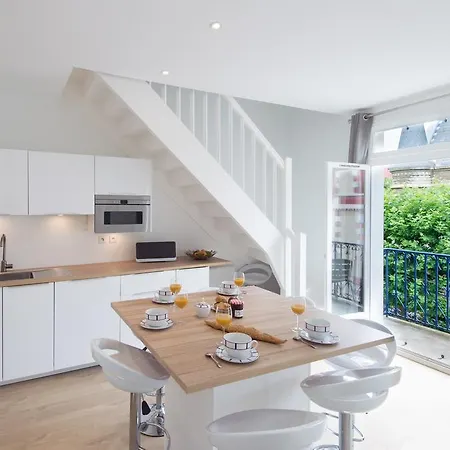 Guestready - Charming Duplex With A Park View Apartment *