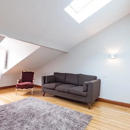 Guestready - Charming Duplex With A Park View Apartment