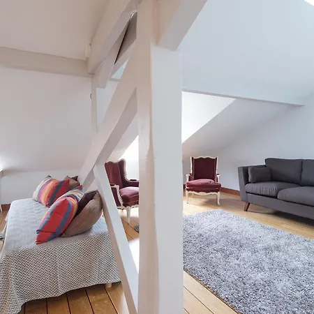 Guestready - Charming Duplex With A Park View Apartman